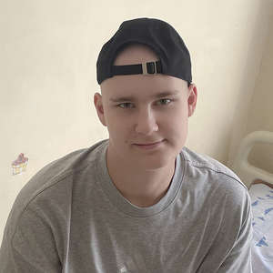 Андрей Овчаров